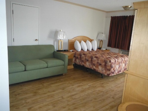 Tumbler Ridge Inn image 29